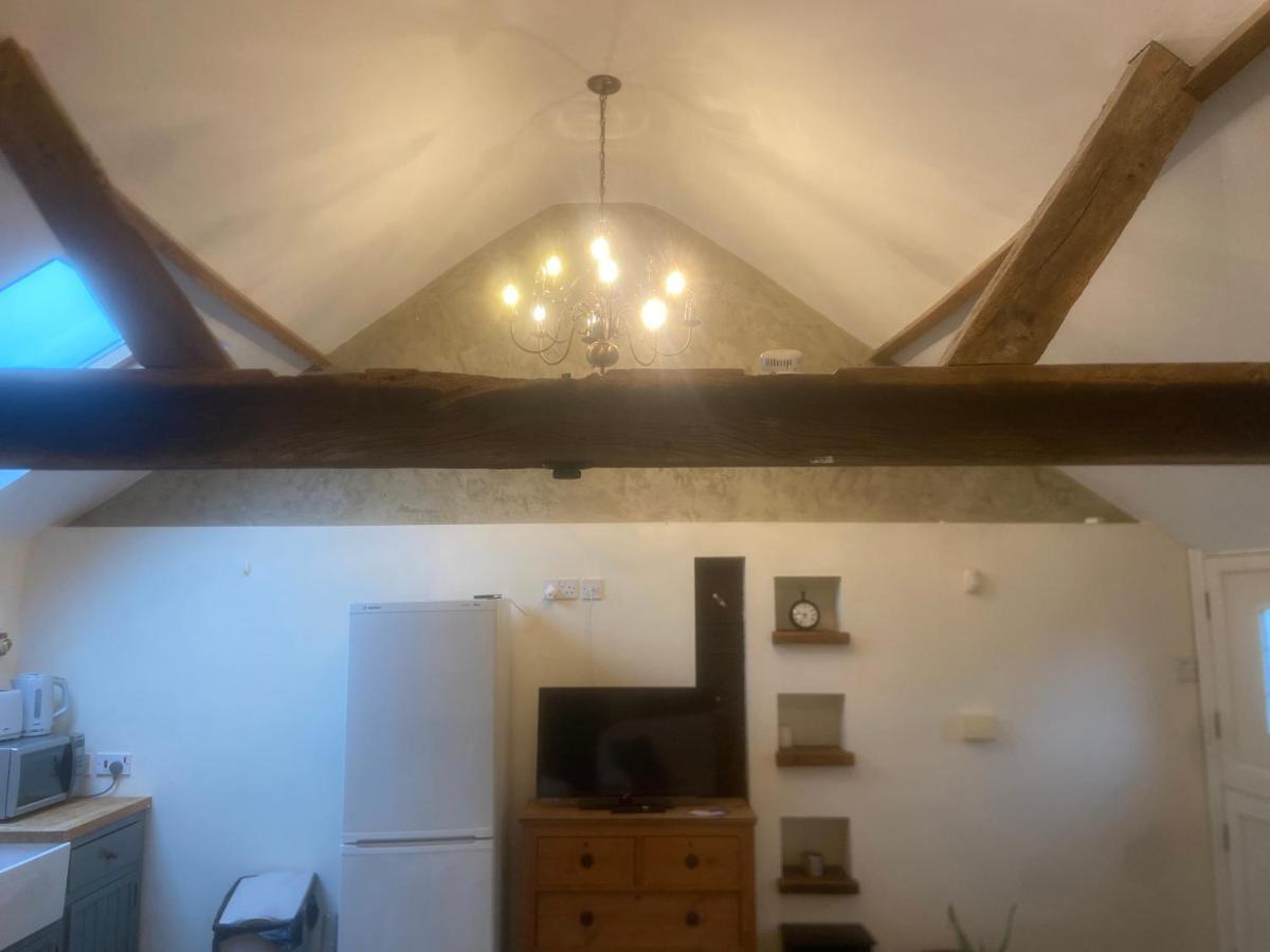 Beautiful 1-Bed House In Gloucestershire Westbury on Severn Exterior foto